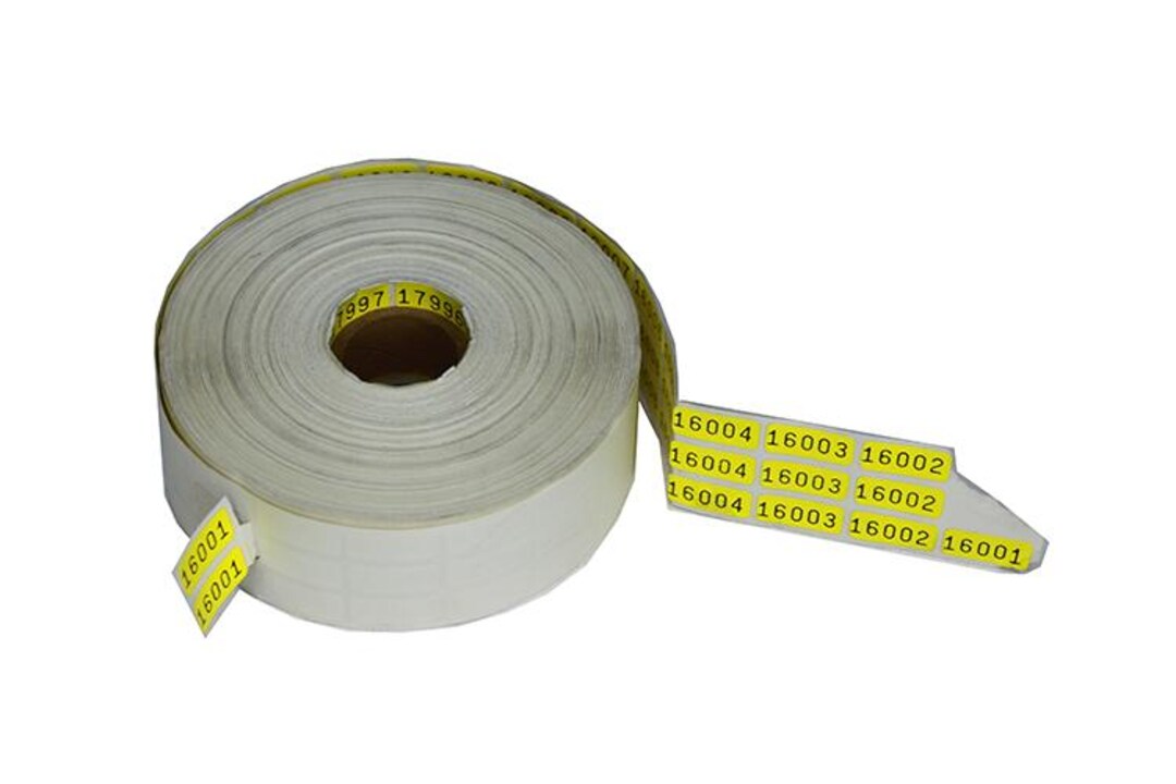 トリプルナンバーセットステッカー 同じ数字3枚 1ロールあたり2000枚