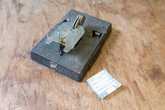Colleuse FUJICA pour film single 8 mm - Label Emmaüs