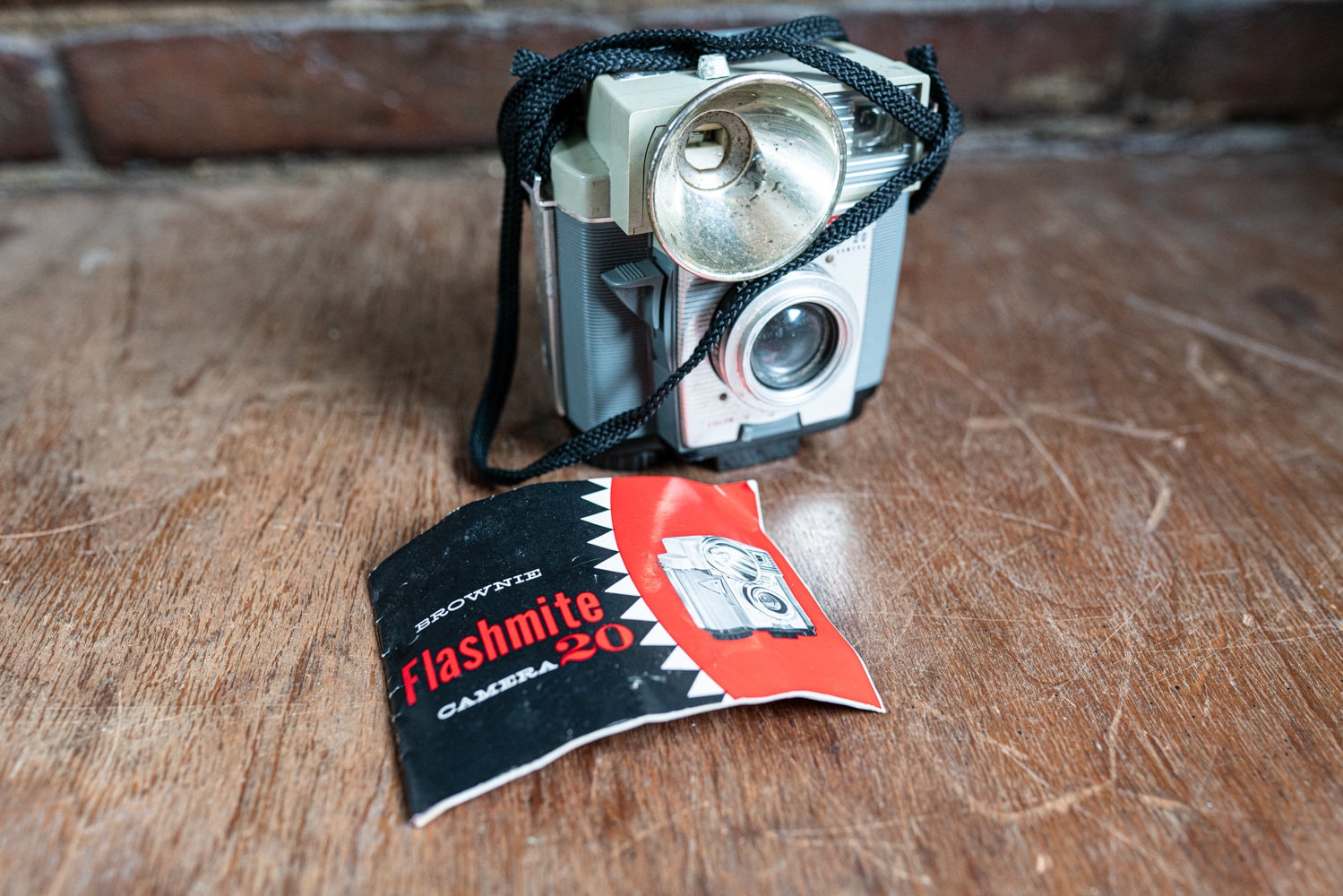 Appareil photo argentique Brownie Flash Kodak - Collection