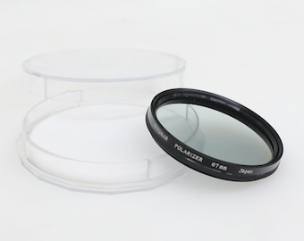 67mm Polarizer filter in Case