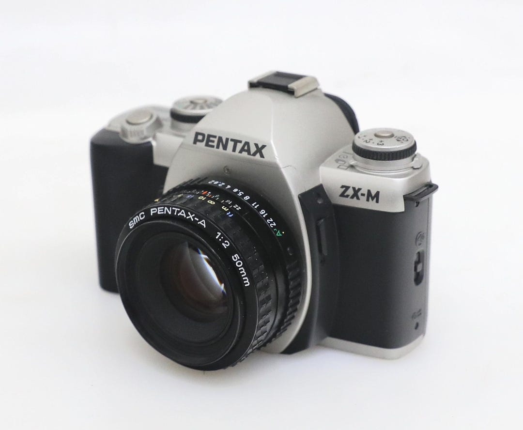 Pentax ZX-M 35mm SLR Student Film Camera With 50mm F/2 SMC