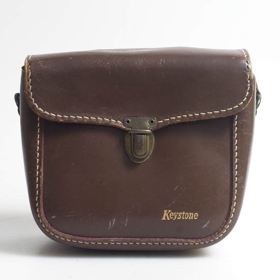 Brown Vintage Leather Camera Carrying Case with S… - image 1
