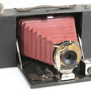 Kodak Bellows Brownie 3A Antique Folding Camera