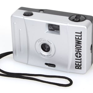 Appareil photo 35 mm avec objectif grand angle