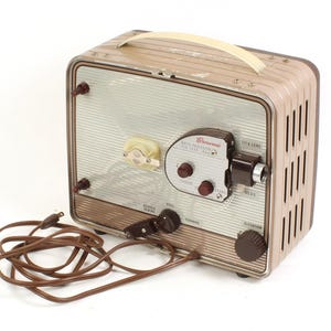 Kodak Brownie 8mm Movie Film Projector Reg 8 W/ Working Bulb