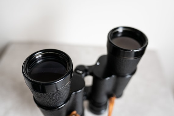 Nippon Kogaku Tokyo Nikon 7x50 7.3 Binoculars W/ Case and Nippon Kogaku Tokyo Nikon 7x50 7.3 Binoculars W/ Case and