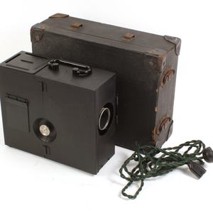 Art Deco Vintage Spencer Lens Delineascope Model T Slide Projector W/ Case