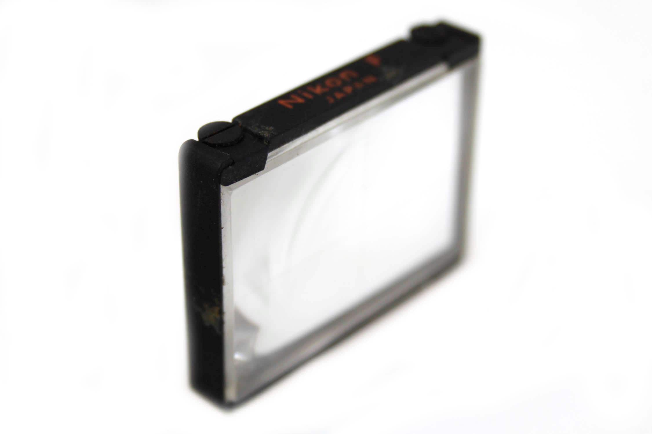 NIKON VERRE DE VISEE TYPE C + BOITE NIKON CED28 : vente appareils photo