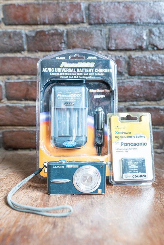 Panasonic Lumix DMC-FX30 Digital Compact Camera W/ Leica Lens