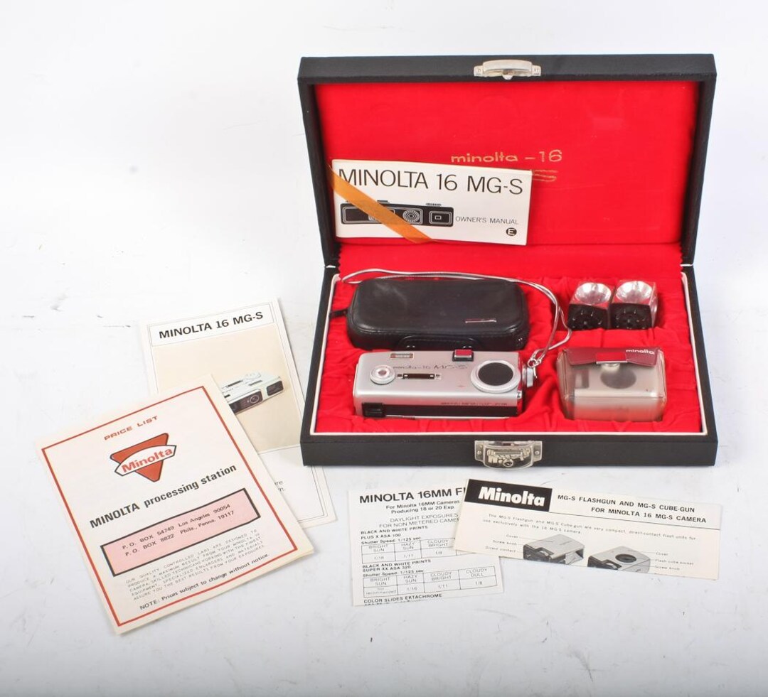 Minolta Miniature 16 MG-S W/ Flash, Original Case & Manual