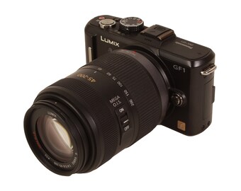 パナソニック ルミックス DMC-GF1 12.1MP ミラーレスデジタルカメラ