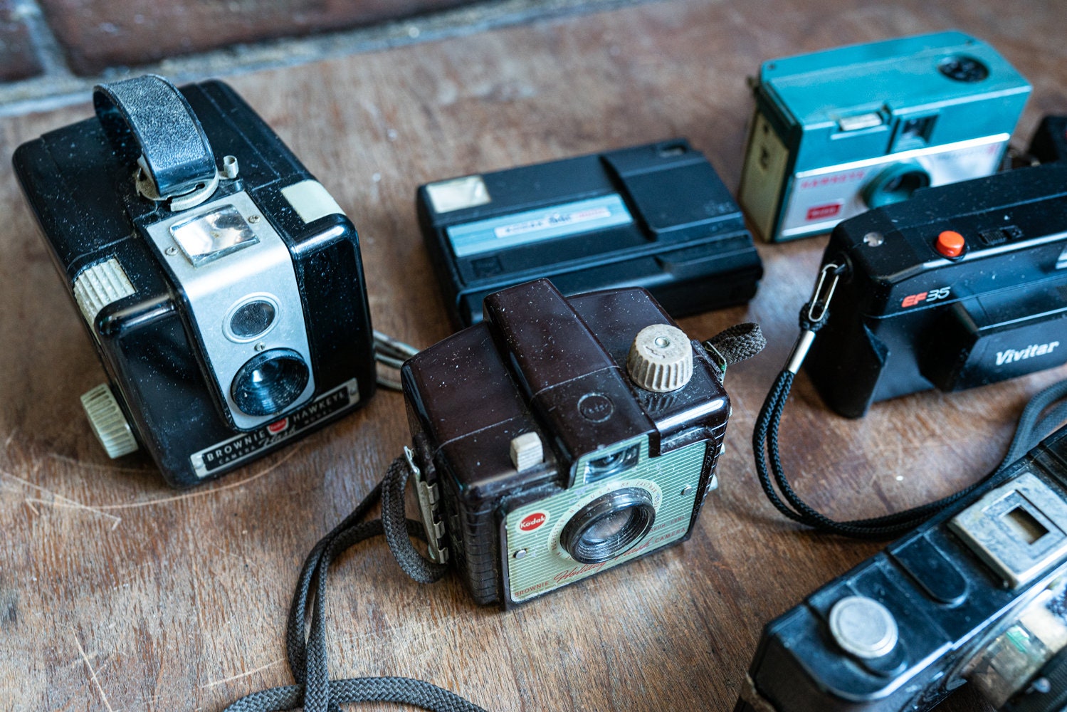 カメラコレクション - カメラ8台セット - 現状有姿で販売 - Etsy 日本
