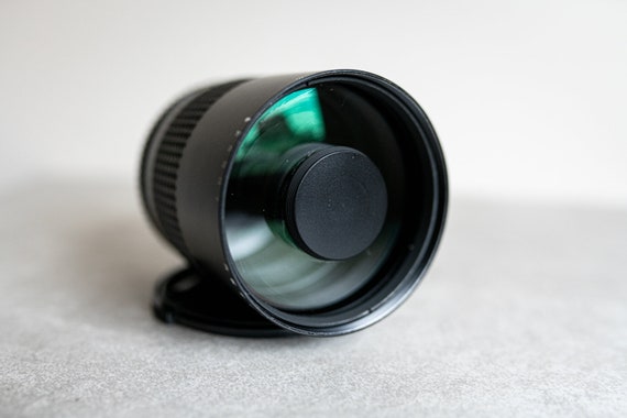 Makinon 500mm F8 Reflex Telephoto Mirror Lens for Canon FD Mount