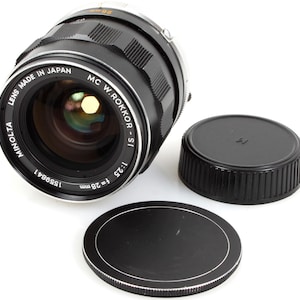 Minolta MD 28mm f/2.5 Lens w/ Metal Screw Cap Wide Angle Film Lens