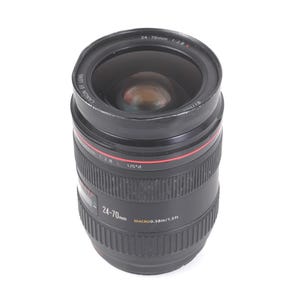 Canon EF 24-70 mm F/2.8-lens VOOR REPARATIE