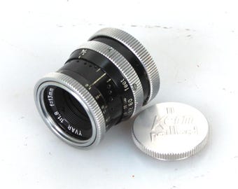 Objetivo Kern Paillard Yvar F1.8 de 13 mm con tratamiento antirreflejos para montura D con tapa frontal