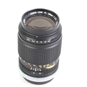 Canon 135mm F/3.5 Lens FD Mount