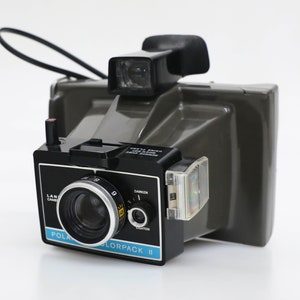 Vintage Polaroid Color Pack II Instant Land Camera