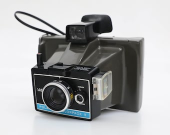 1970年代使い捨てフィルムカメラ　ヴィンテージ未使用　箱付き　米国ルアー製 ポラロイド カラーパック III ランドカメラ - インスタントパック