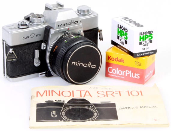学生用カメラ 35 mm マニュアル ミノルタ（実用メーター、フィルム 2