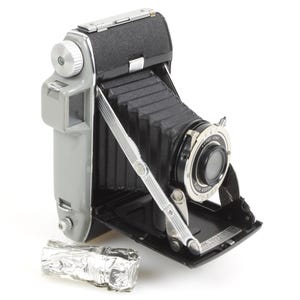 Vintage Kodak Folding Camera w Film