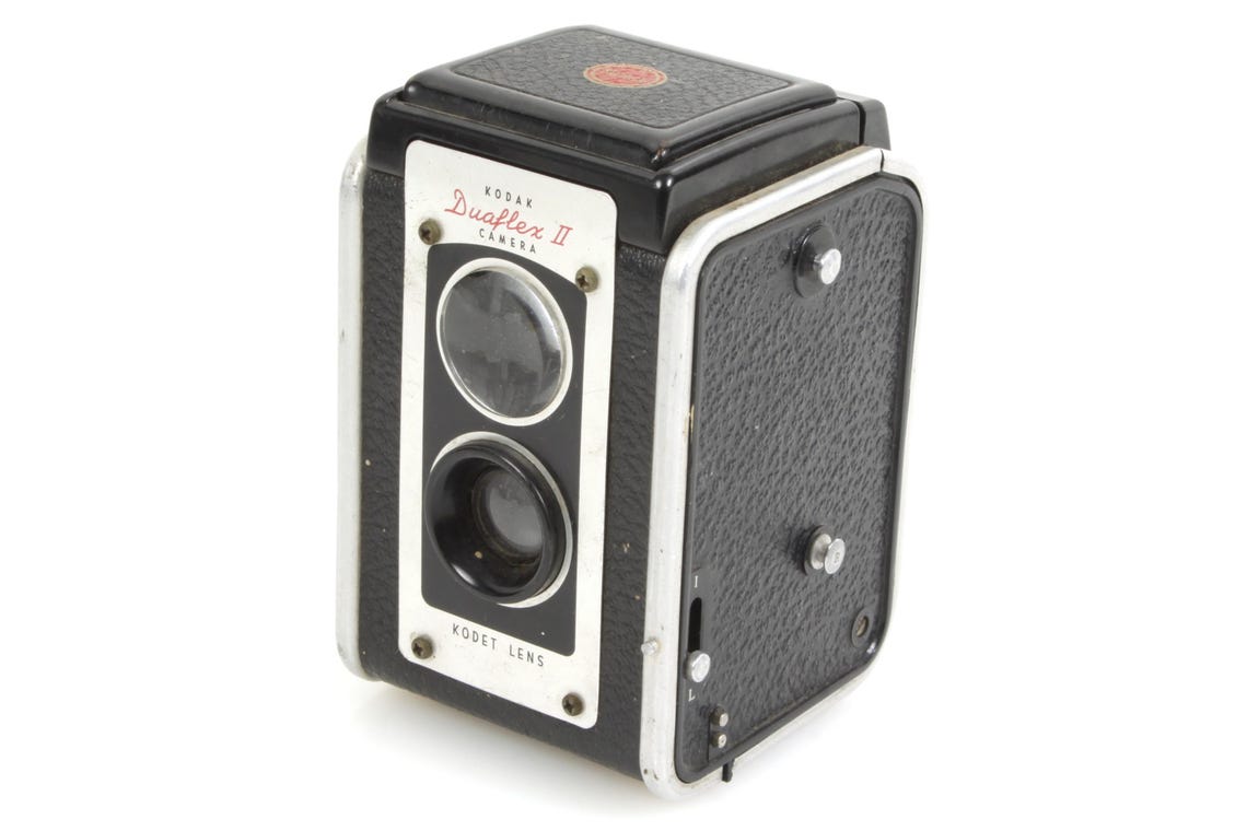 Kodak Duaflex II Twin Lens Camera w Film, photo 2 of 5