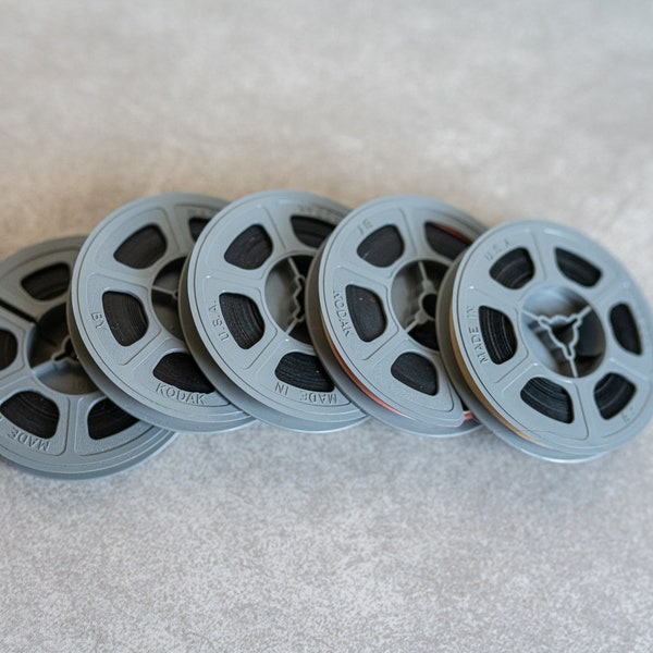 Found Film film - 8mm Film - Farbe - No Sound - 21 Rollen