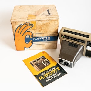 Kodak Kodamatic Pleaser II Instant Film Camera w/ Original Box and Manual