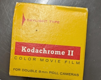 Vintage Kodachrome II färgfilm för dubbla 8 mm-rullar, utgången