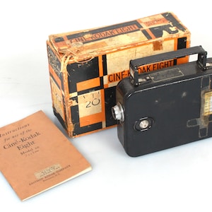 Cine-Kodak Eight Model 20 Art Deco 8mm Cine/Movie Camera I.O.B. W/ Manual Vintage