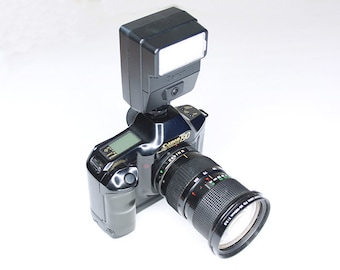 Canon T90  ズームレンズ付き ビンテージ Canon T90 TANK 35 mm フィルム SLR カメラ、FD 50