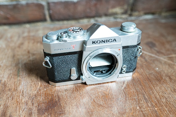 フィルムカメラ KONICA AUTOREX Konica Autorex | Full Frame and Half Frame 35mm SLR. The Kon… | Flickr