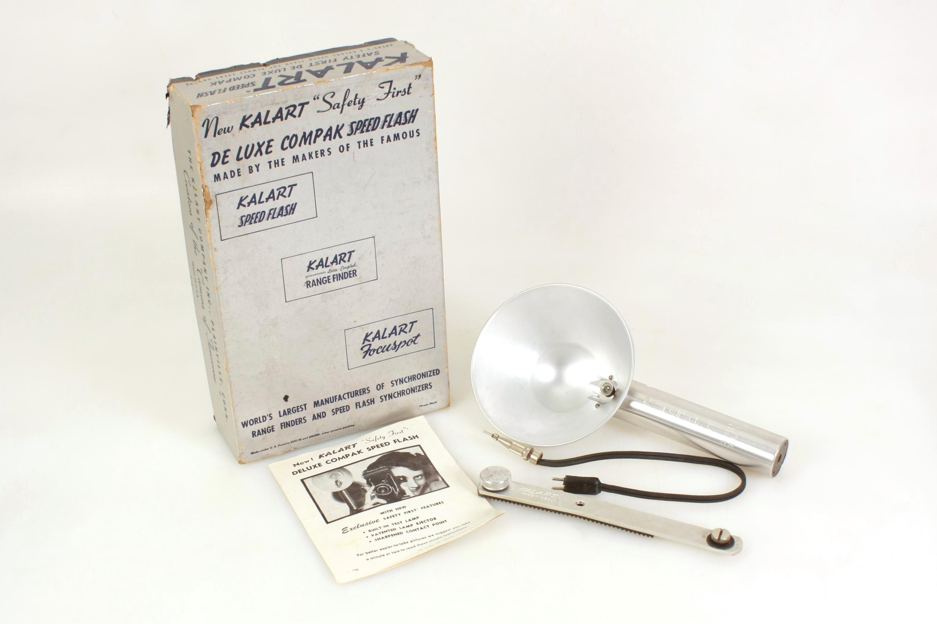 A Kalart Micromatic Speed Flash in original box. 1525014 | National Trust Collections