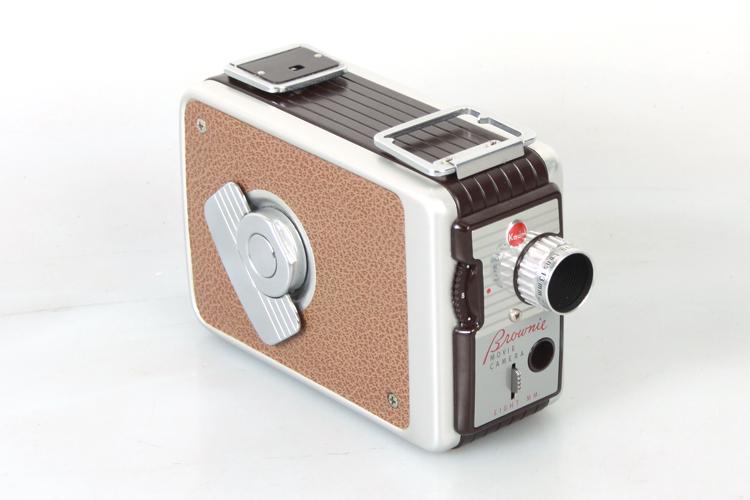 ムービーカメラ 8mm マニュアル＆ボックス付き - Etsy 日本