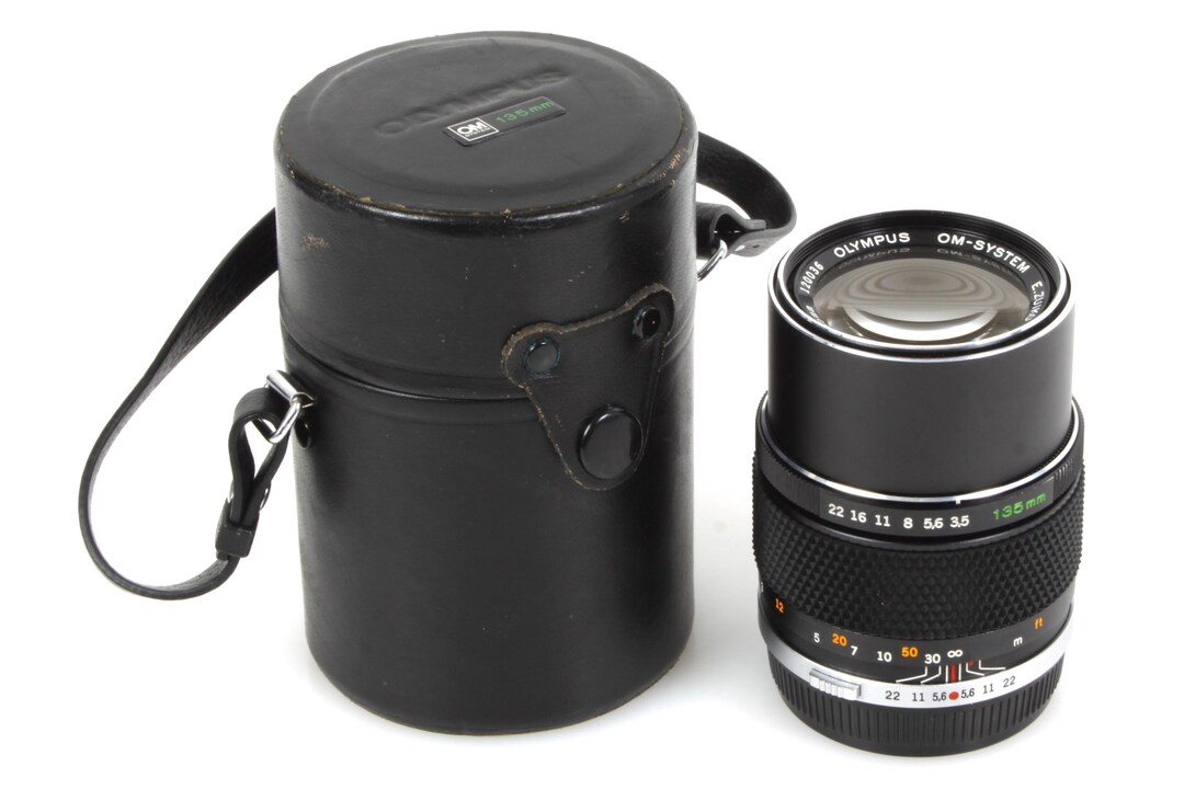 【現状品】OLYMPUS OM-1 フィルムカメラ レンズ・ケース付き オリンパス フィルムポートレートレンズ ケース付き OM1/2/3/4/10/PC