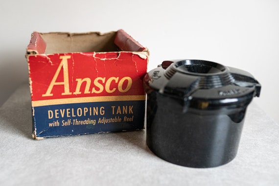Ansco Developing Tank W/ Self-threading Adjustable Reel for 35mm and 120  Film 