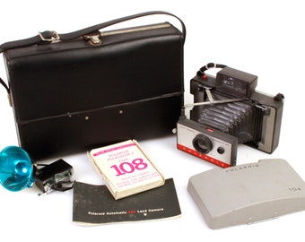 Polaroid Camera Outfit - Camera/Flash/Film/Case - As Is