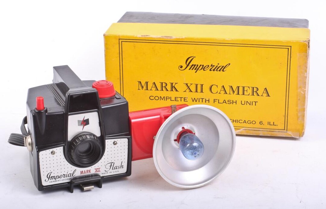 Art Deco Camera in Box With Flash & Bulb - Etsy