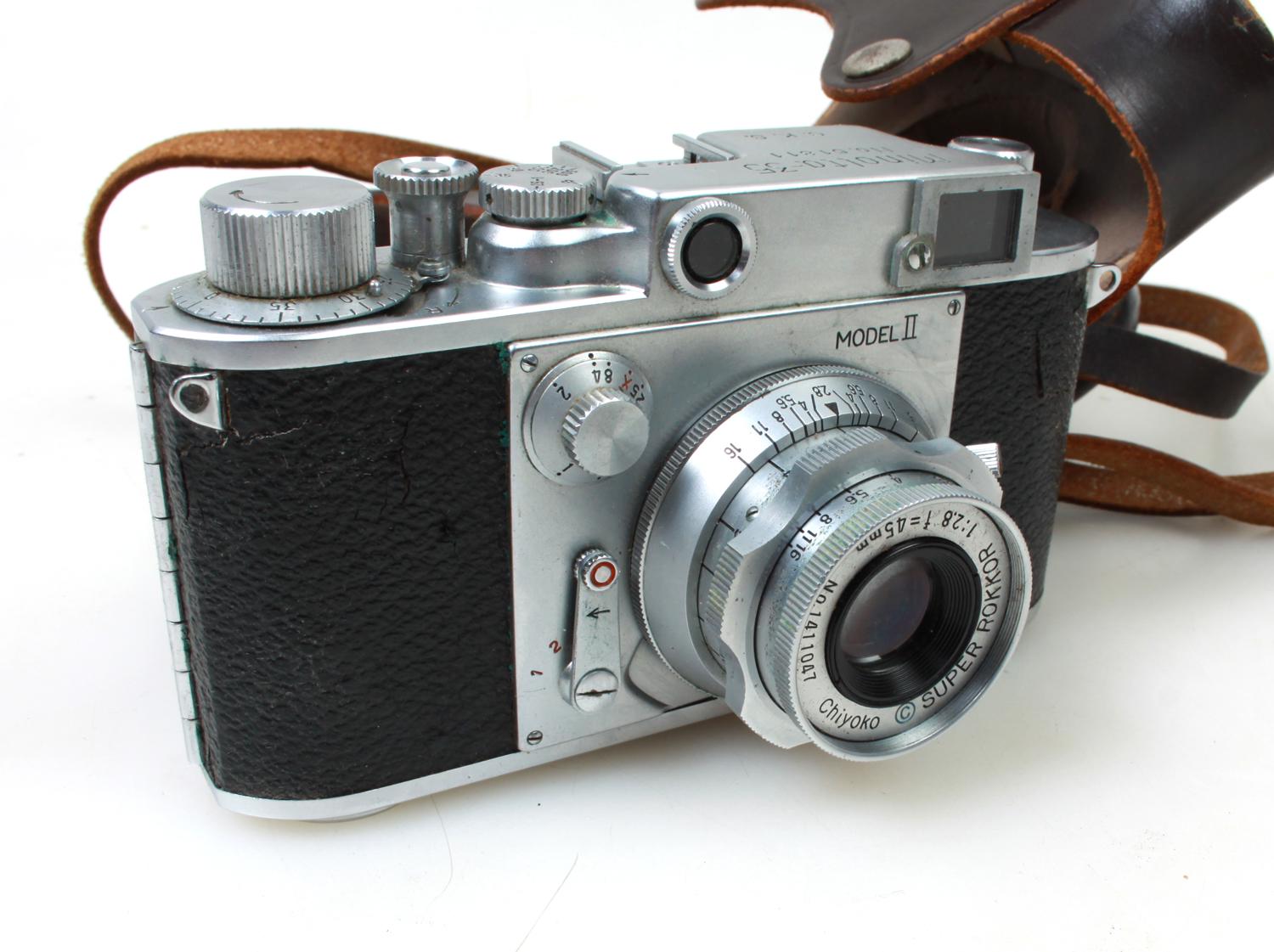Minolta 35 Model II Rangefinder Film Super Rokkor 45mm F2.8 Minolta 35 Model II Rangefinder Film Super Rokkor 45mm F2.8