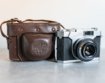 35mm Compact Camera w/ Case - Konilette 35