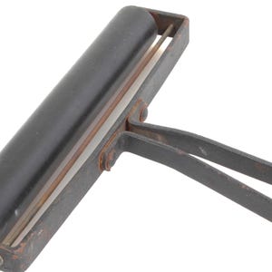 Darkroom Paper Roller