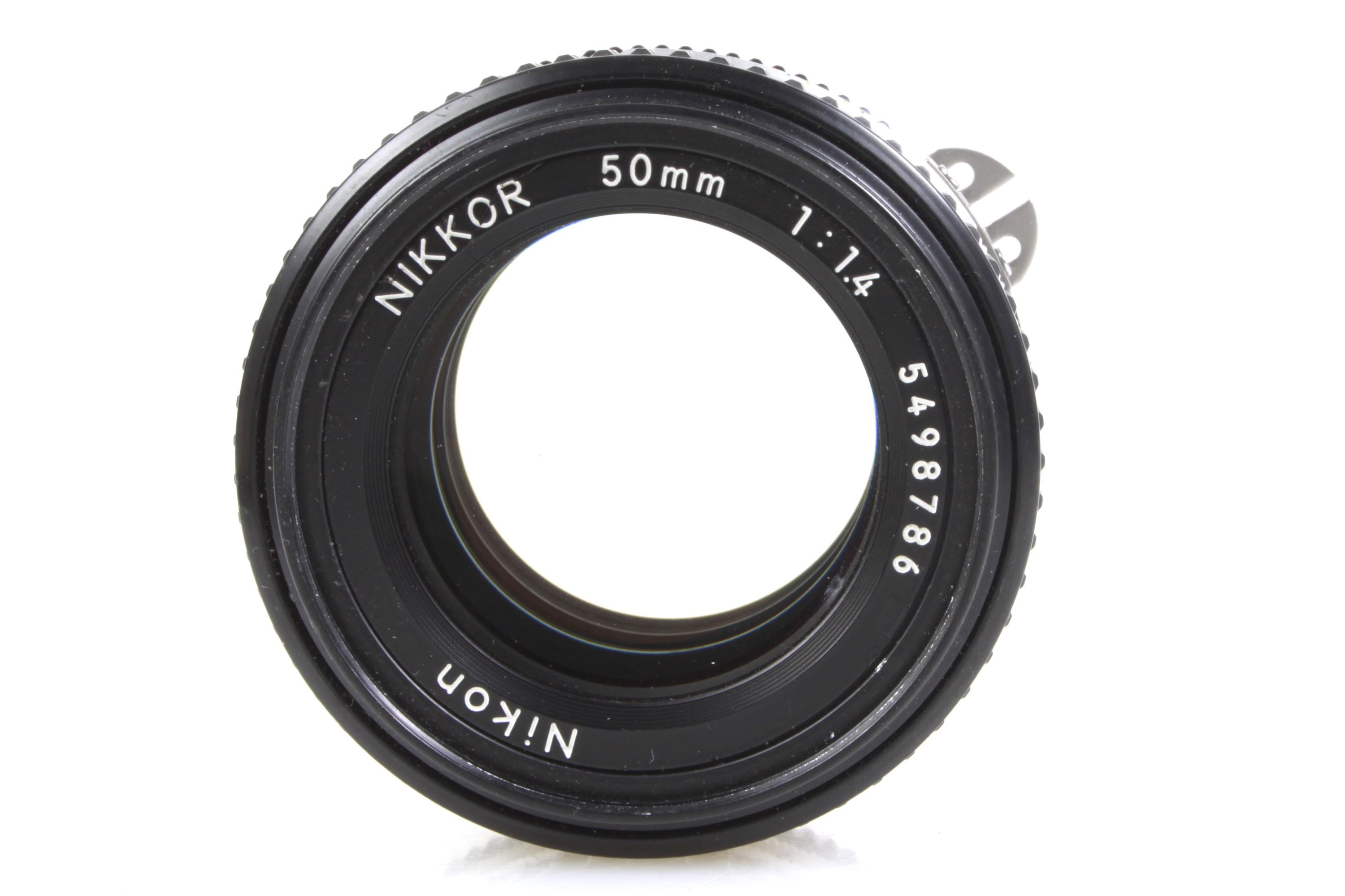 ニコン 50 mm 1.4 プライム AI-S レンズ（キャップ付き） - Etsy 日本