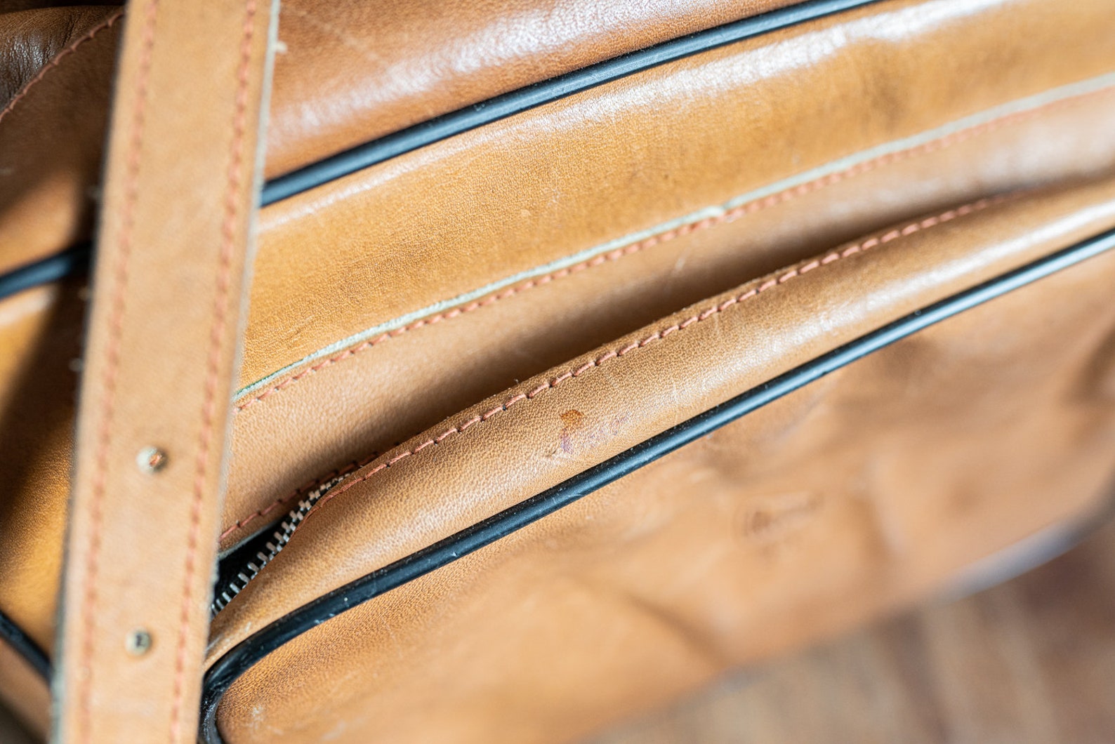 perrin leather camera bag
