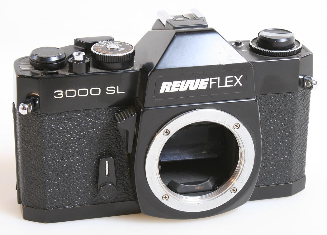 REVUEFLEX TTL 1000S ドイツで購入　フィルムカメラ　美品 REVUE Revueflex 1000s mit Revuenon 50mm f/2,8 - SNr: 215683