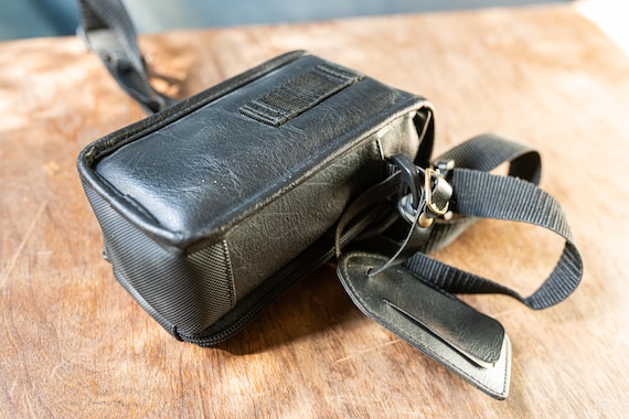 Accessory Case w/ Strap Vintage Black Leather Camera