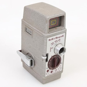 Bell & Howell Two Twenty 8 mm kamera filmowa/filmowa Vintage
