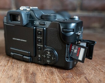 Leica v sale lux 1