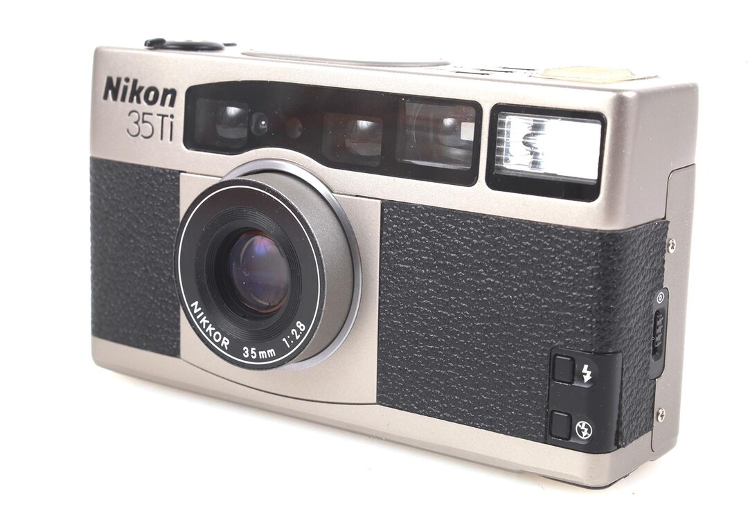 Nikon 35Ti 本体 フィルムカメラ INOPERABLE - Nikon 35ti - for Parts or Repair - Etsy