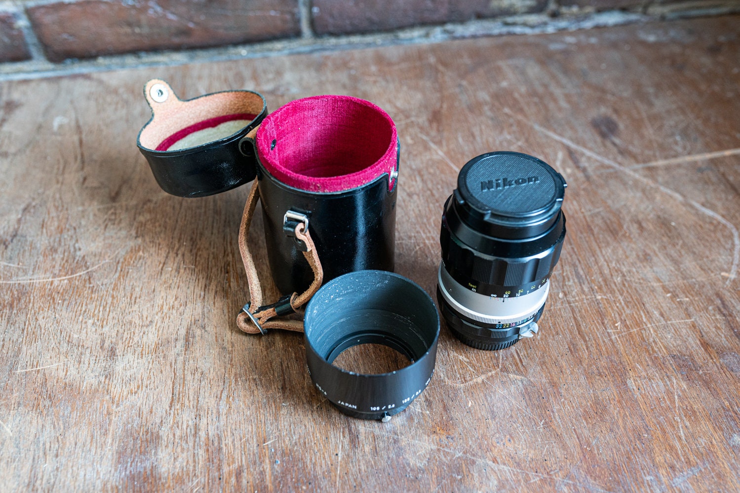 Nikon Nikkor 135mm 1:3.5 AI Camera lens