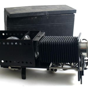 Antique Early Spencer Lens CO. DELINEASCOPE Slide Projector Model O-J in Case